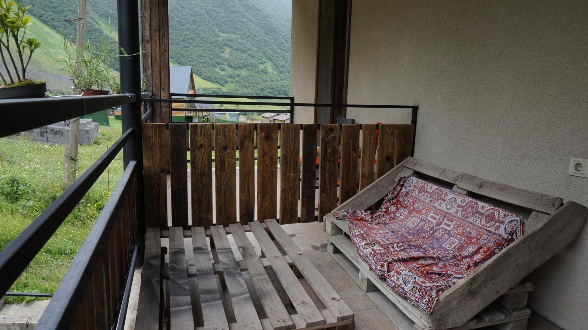 Arte In Kazbegi Hotell Eksteriør bilde