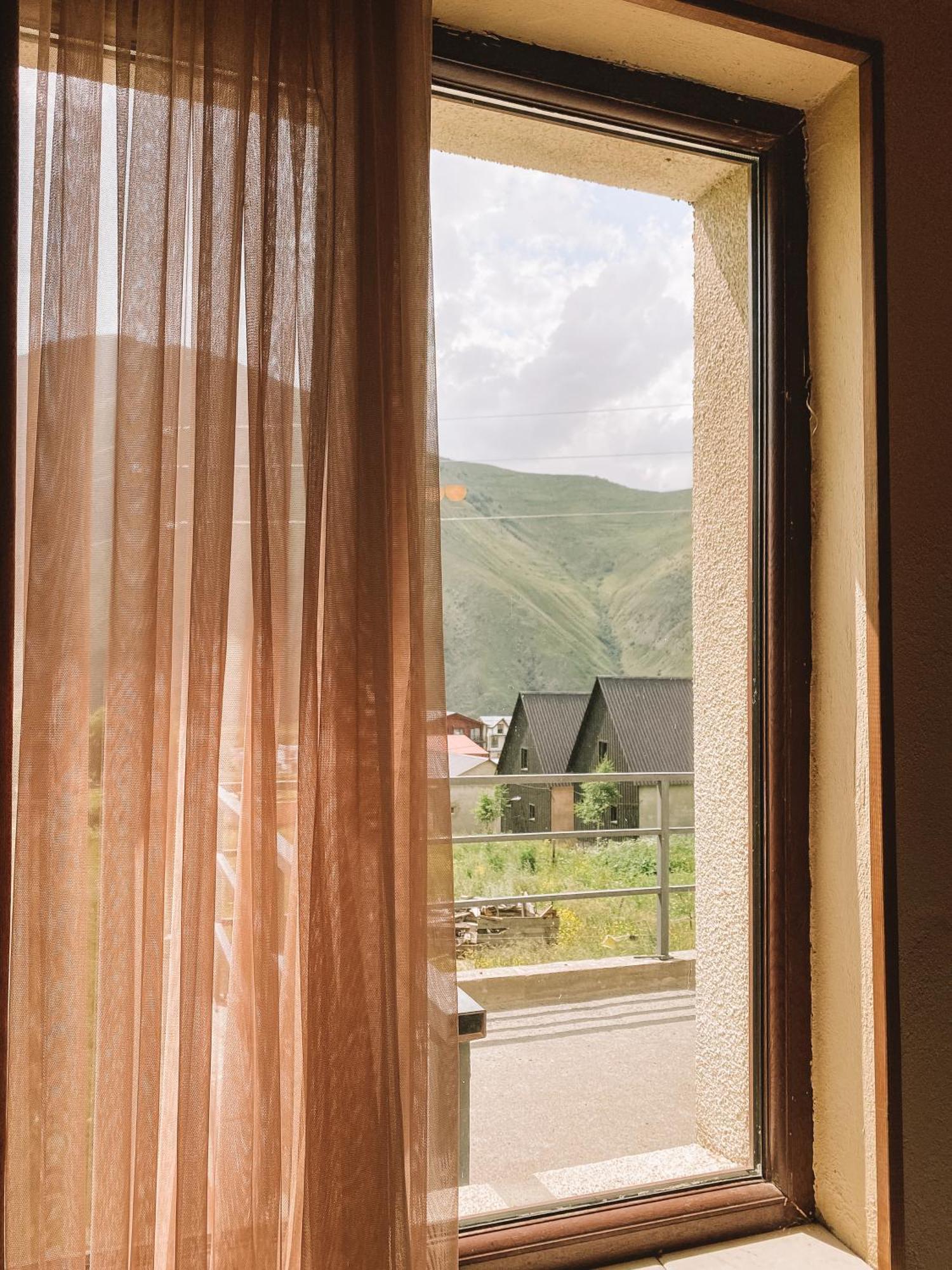 Arte In Kazbegi Hotell Eksteriør bilde